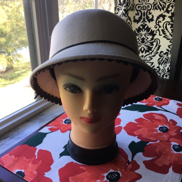 Arden B hat - Picture 2 of 6